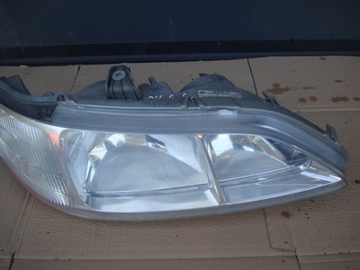 Honda accord vi 98-00 лампа права передня europa фото №1