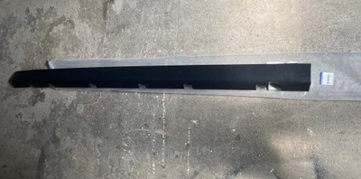 Молдинг порог левая порог chrysler 300 2011- фото №1