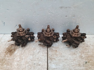 Насос упорскування renault master iii 2.3 dci фото №1