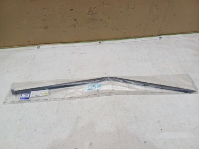 Молдинг дверь правый задняя уплотнитель volvo xc40 31457007 фото №1