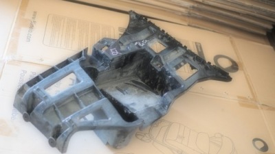 Bmw x1 f48 направляющая бампера задняя левый 7332317 фото №1