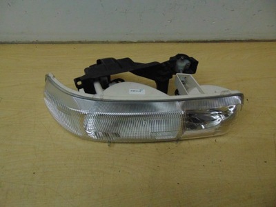 FARO DERECHA PARTE DELANTERA CHEVROLET TAHOE  