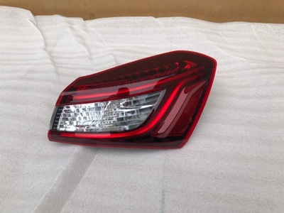 Maserati ghibli 17+ лампа задня права тонована europ фото №1