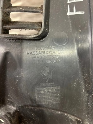 Ferrari roma подкрылок правое фото №1