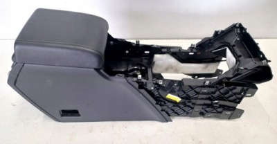 Підлокітник тунель середній range rover evoque фото №1