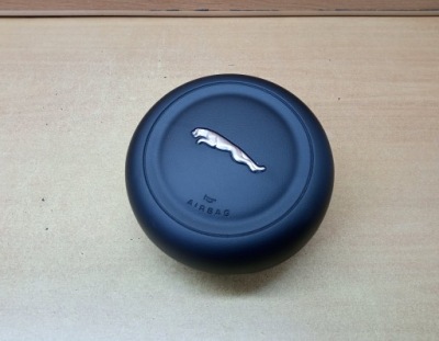 Подушка водителя jaguar f-pace gx63-043b13-bc фото №1