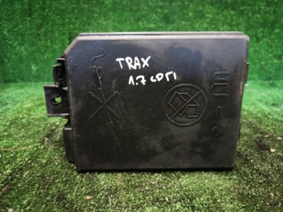 Chevrolet trax 1.7 vcdi коробка запобіжників фото №1