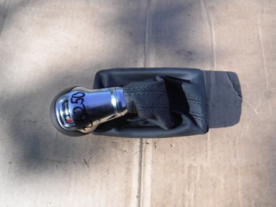 Чохол ручка перемикання передач audi a1 lift s-tronic фото №1