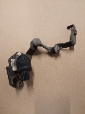 Nx 300h датчик выравнивание задняя фото №1