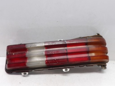 Лампа правая задняя mercedes-benz w123 фото №1