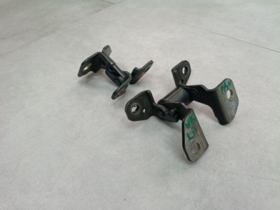 Jeep grand cherokee wk2 10- петля двері лівий перед pav комплект фото №1