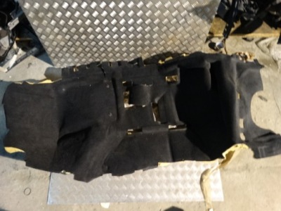 Idealny kpl.dywan правый porsche panamera 971 1 фото №1