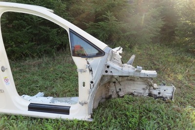 Volkswagen touran ii 5ta чверть лонжерон права блок двигуна фото №1