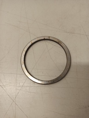 Підкладка проставочна вала mercedes g a6013538052 фото №1