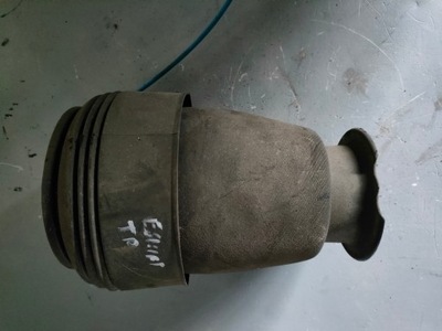 Bmw e61 подушка підвіска правий задня фото №1