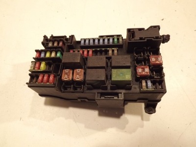 Коробка запобіжників chevrolet trax фото №1