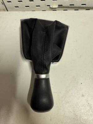 Чехол ручка домкрат переключения передач vw t-cross 2gm711113c фото №1