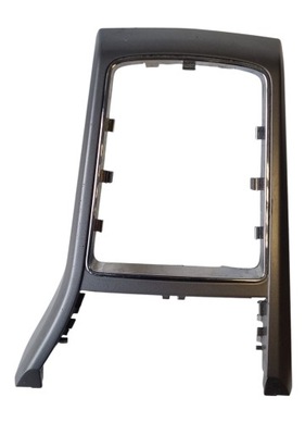 Рамка захист домкрата opel astra h gtc 331985437 фото №1