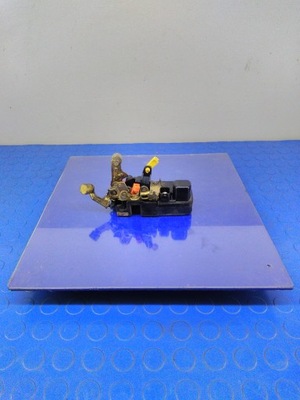 Chrysler voyager iv замок дверь перед правый 4pin фото №1