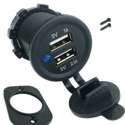 Зарядний пристрій автомобільна 2 x usb 3,1a роз'єм 12v 24v фото №1