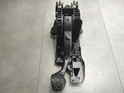 Audi a3 s3 8v педаль тормоза 5q1721058dl фото №1