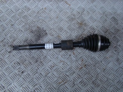 Bmw 1 f40 1.5 tb приводной вал левая фото №1