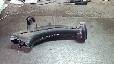 A3 golf leon octavia - труба повітрозабірник 1j0129609b фото №1