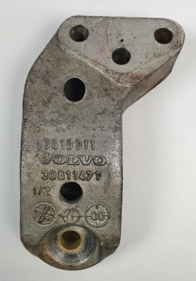 Кронштейн двигуна volvo v40 1.8 30611471 фото №1