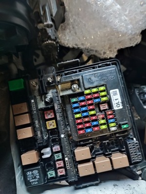 Sportage iv коробка предохранителей 91950-d9ba0 фото №1