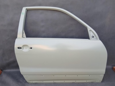 Suzuki grand vitara ii 3d 05- двері праве oryg фото №1