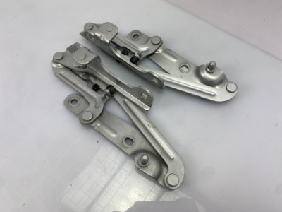 Петли крышки багажника chevrolet camaro 2016+ фото №1