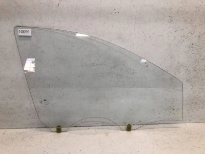 Hyundai i20 i pb lift fl 2013r стекло дверь перед передних правых правая фото №1