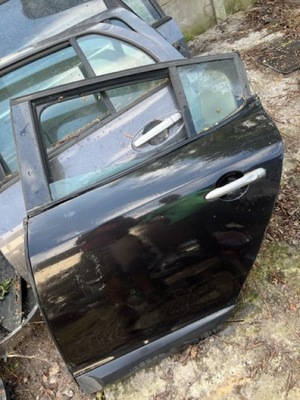 Renault megane iii hb двері задні ліва фото №1