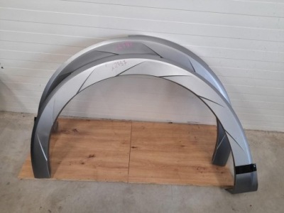 Молдинг na крыло правая hyundai ioniq 5 фото №1