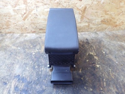 Преобразователь напряжения подлокотник vw passat b7 2.0 tdi sedan dsg 10168 фото №1