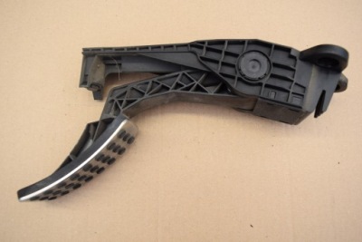 Mercedes w164 педаль газа 1643000104 фото №1