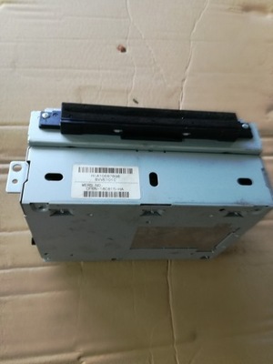 Volvo v60 s60 ii радіо зчитувач cd 31357771 фото №1