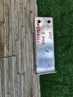 Зона деформации tesla 3 110919300 фото №1