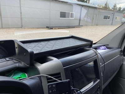 Полиця stolik bus vw crafter 2006-2017r. фото №1