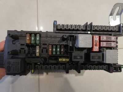 MERCEDES W204 MODULE BSI CONTROL UNIT SAM 5DK00922589  