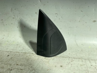 Volvo s60 2015 динаміки фото №1