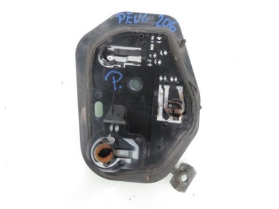 Вкладыш лампы правый задний  peugeot 206 фото №1