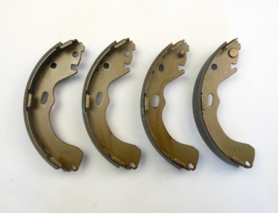 Mk kashiyama k3399 тормозные колодки задние mazda 626 premacy фото №1