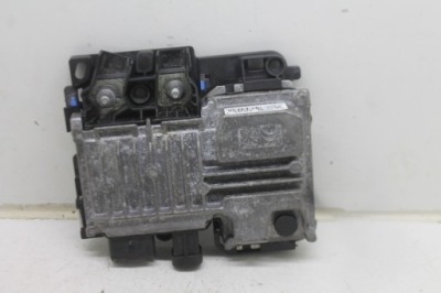 Модуль блок керування запуск стоп peugeot 208 i lift 15-19 9810858280 фото №1