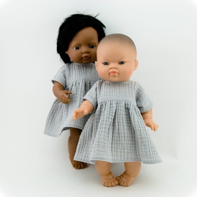Szara sukienka z muślinu - ubranko dla lalki