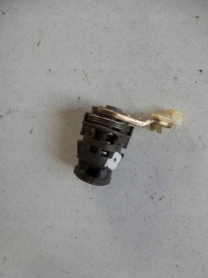 Honda оригінальний номер 74801saae21 замок кришки задній фото №1