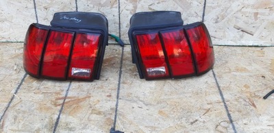 LAMPA TYLNIA TYŁ FORD MUSTANG 99-04r