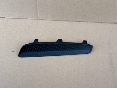 Opel astra l ліва решітка молдинг бампера перед передня фото №1