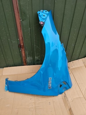 Крила лівий перед toyota prius iv xw50 2015-2020 фото №1