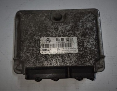 Бортовой компьютер двигателя skoda 06a906018am фото №1